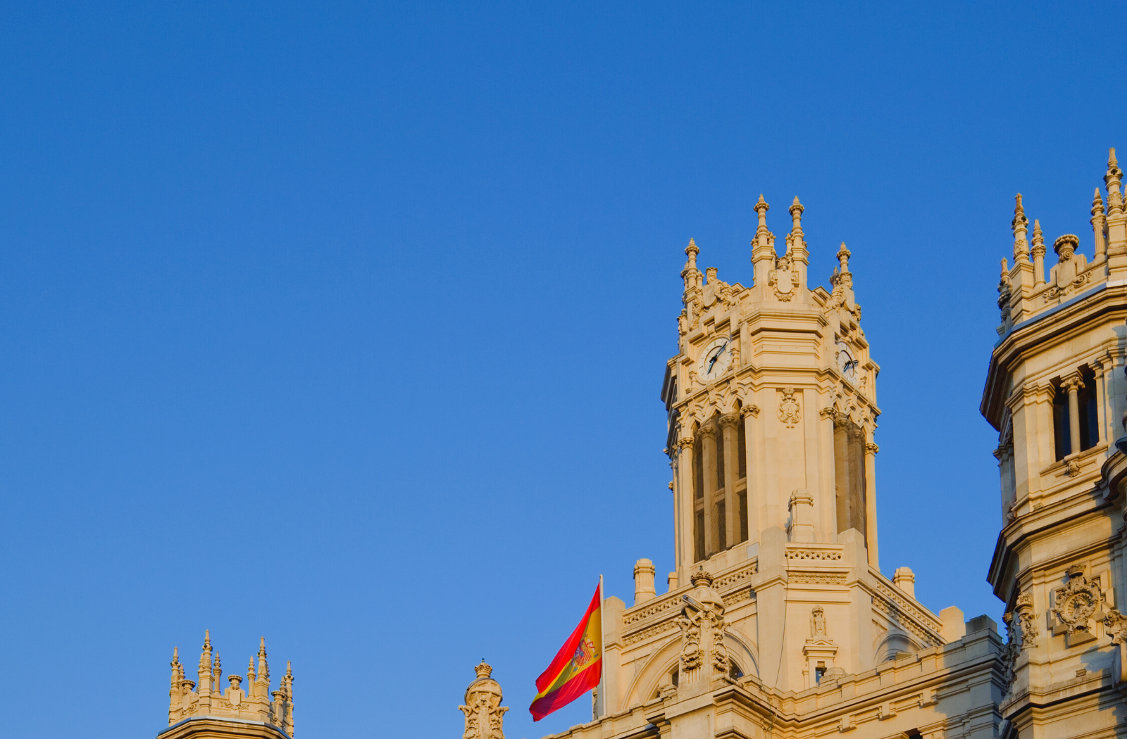 Visados Dorados: estimulando el Crecimiento Económico de España a través de la Inversión Extranjera