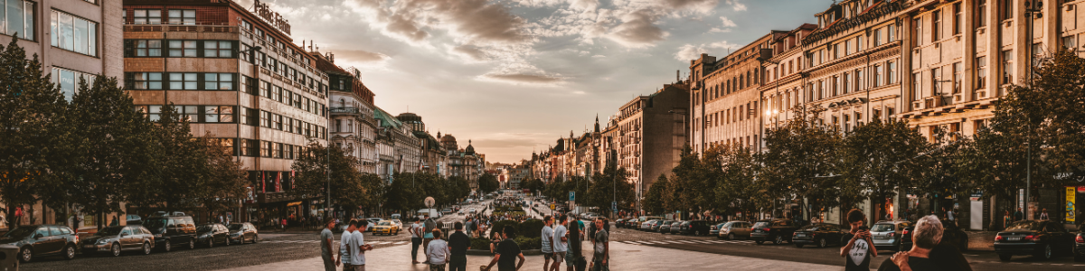 Cómo gestionar la inmigración corporativa turística en España